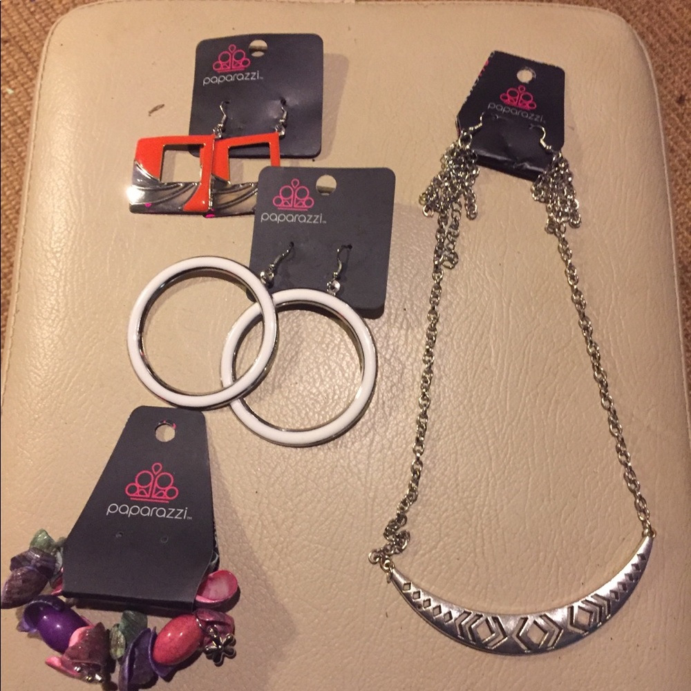 PAPARAZZI JEWELRY